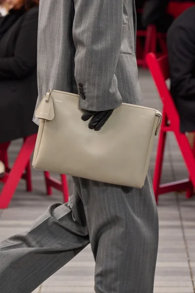 Look 36